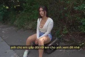 Thanh niên làm liều xin vào nhà em hotgirl cạnh nhà sau thời gian dài nhìn trộm