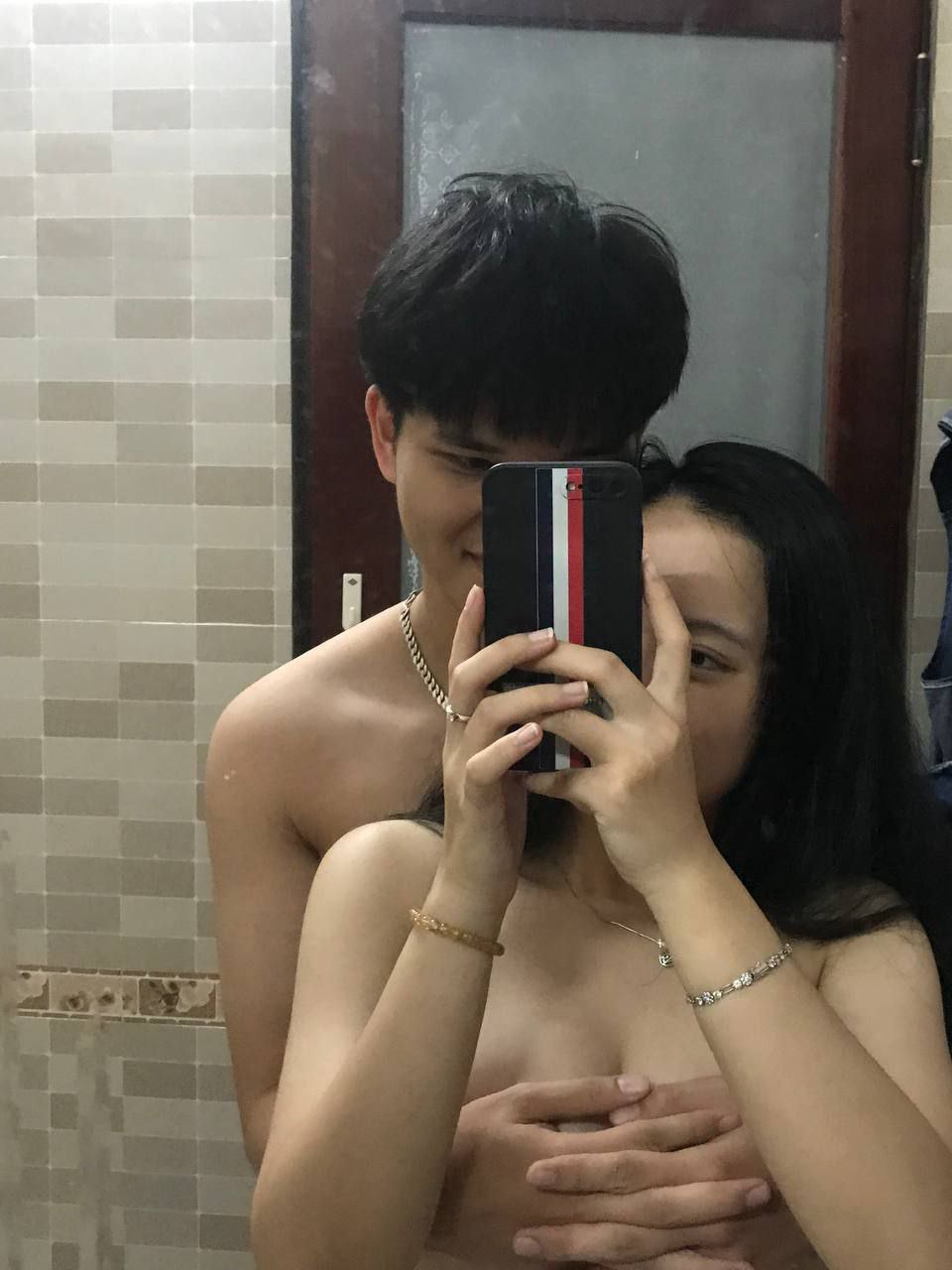 Bữa tiệc thác loạn 520 có thể được ghi vào lịch sử